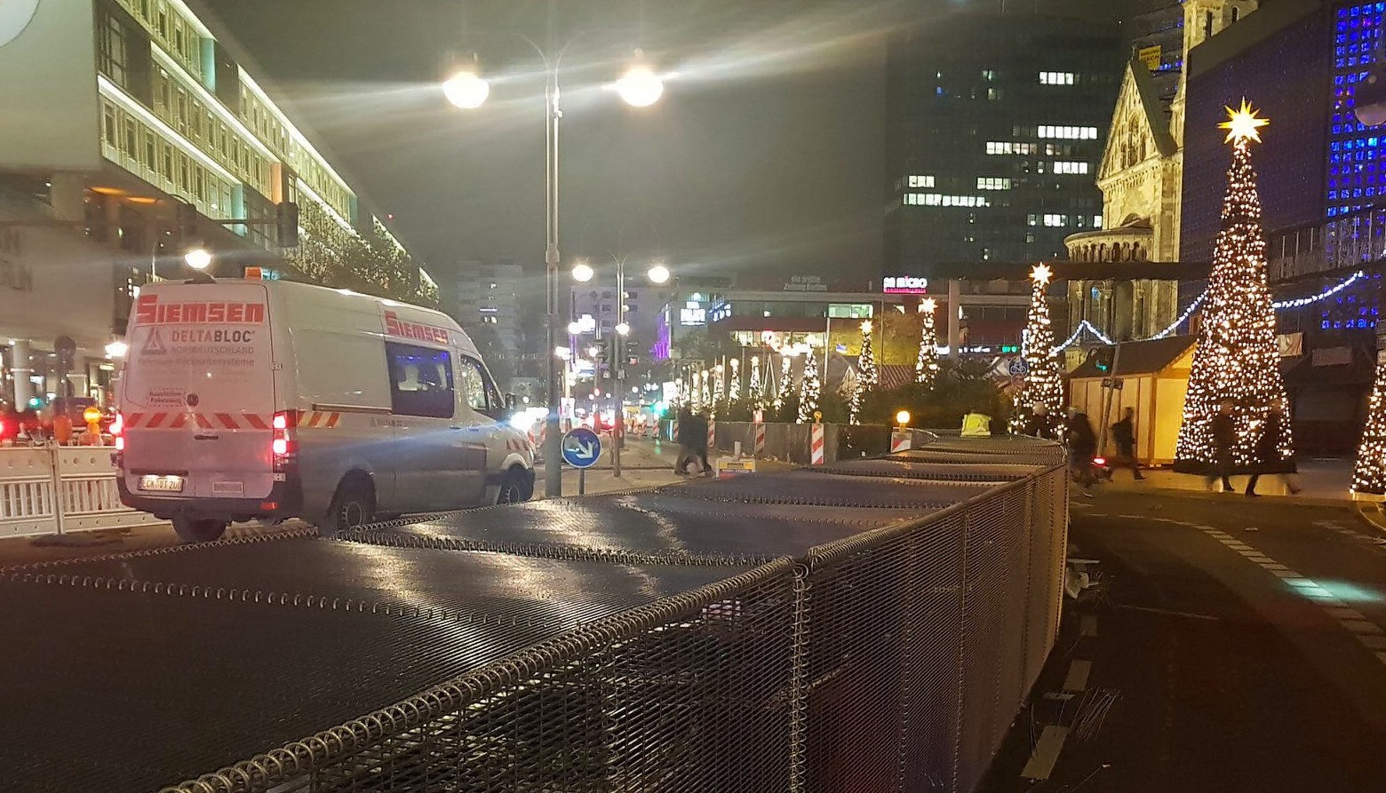 Weihnachten am Breitscheidplatz Foto: Andreas Trojak